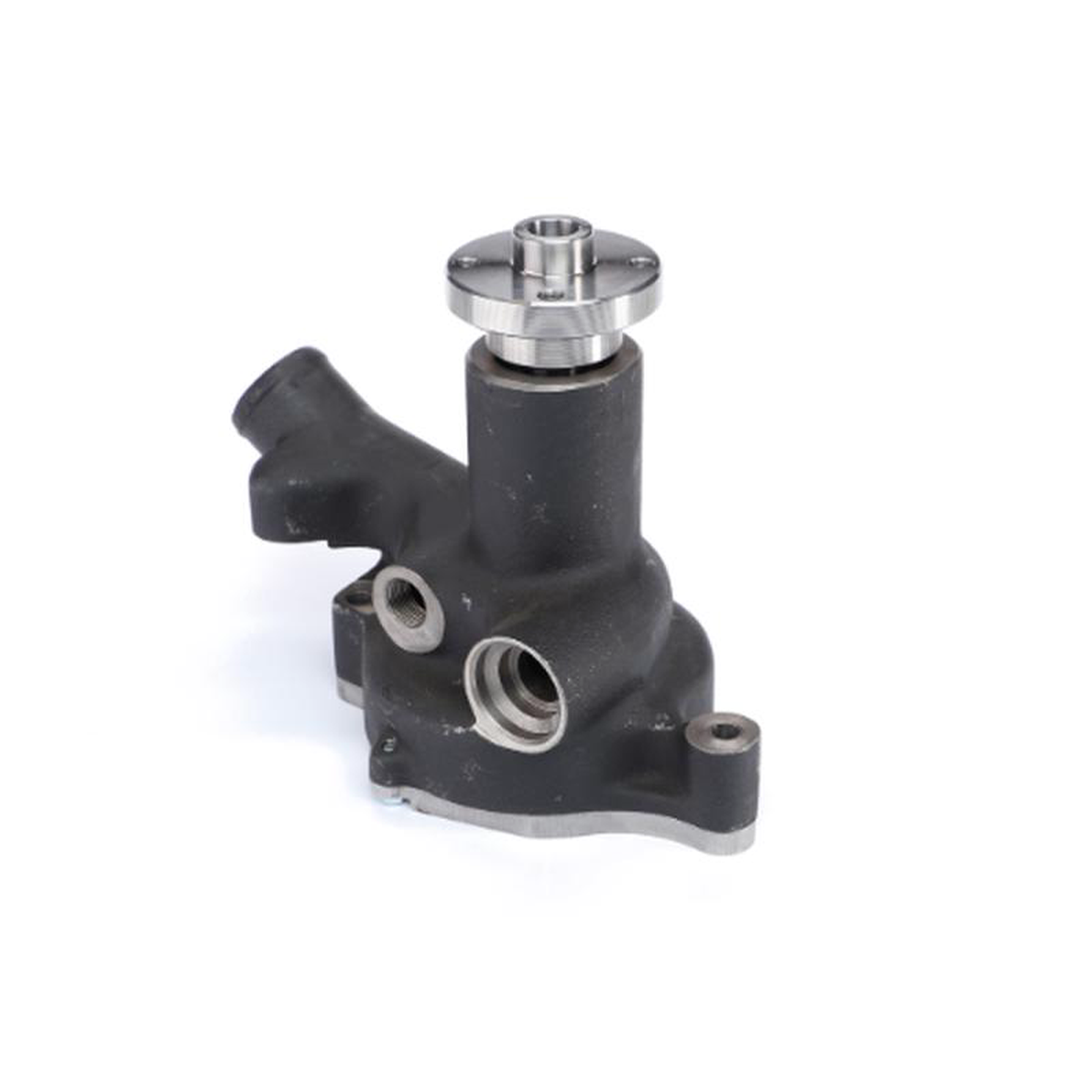 AGCO Water Pump Without Pulley 8211 V836136220