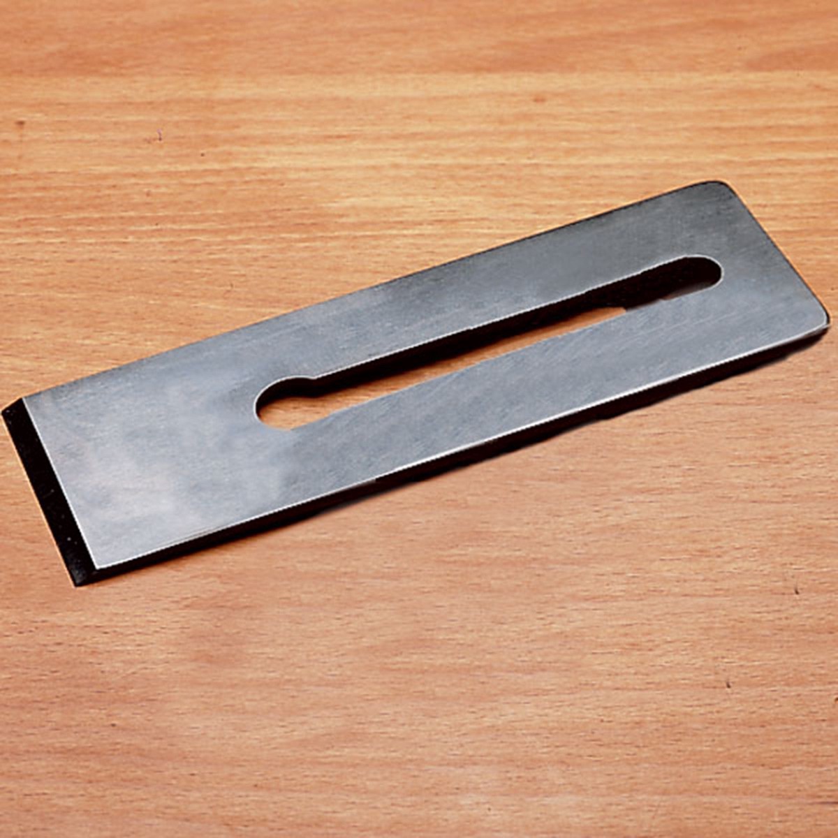 O1 1-34 Bench Plane Blade (3)
