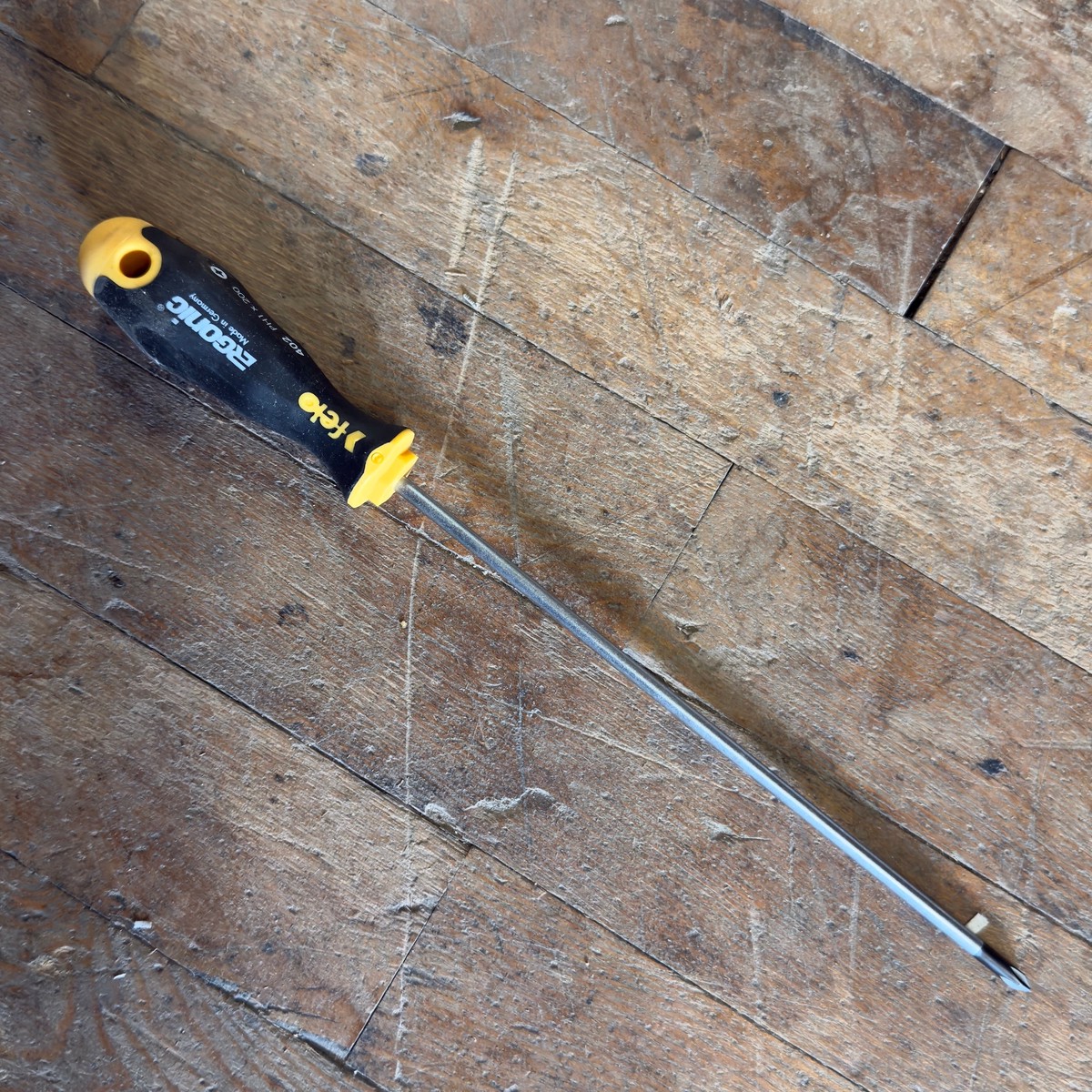 Felo 1 x 8 Phillips Screwdriver (22111)